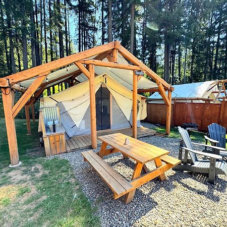 Umpqua'S Last Resort - Wilderness Cabins, Rv Park & Glamping Idleyld Park 外观 照片